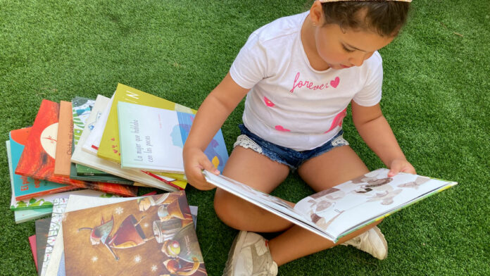 ¿Qué libros pueden leer niñas y niños en estas vacaciones? ￼