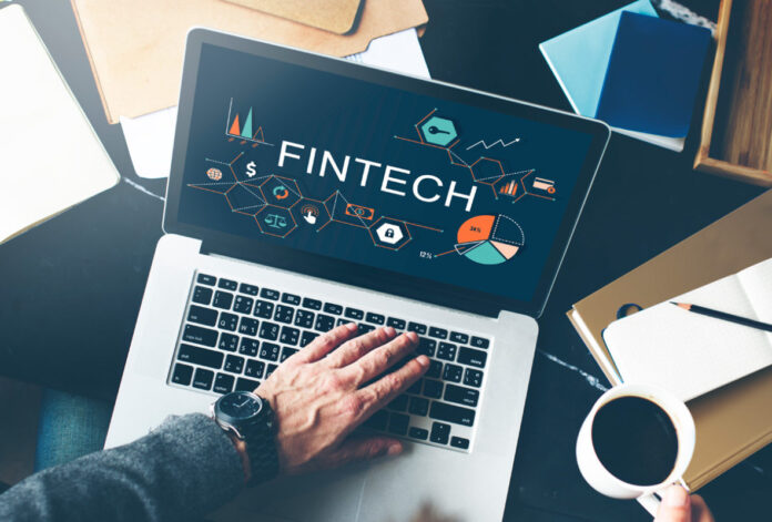 Ley Fintech entra en vigencia en un mercado dominado por el pago desde cuentas bancarias